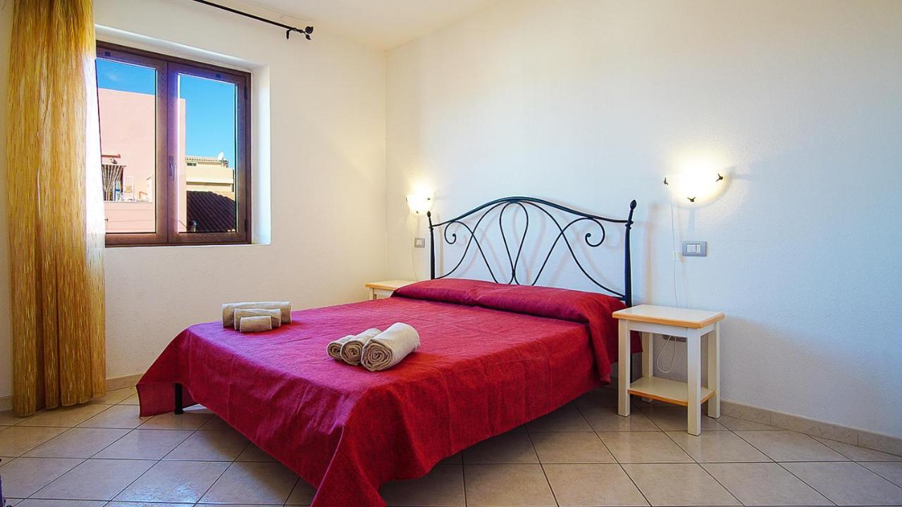 Carlo Felice Santa Teresa Gallura Exterior foto
